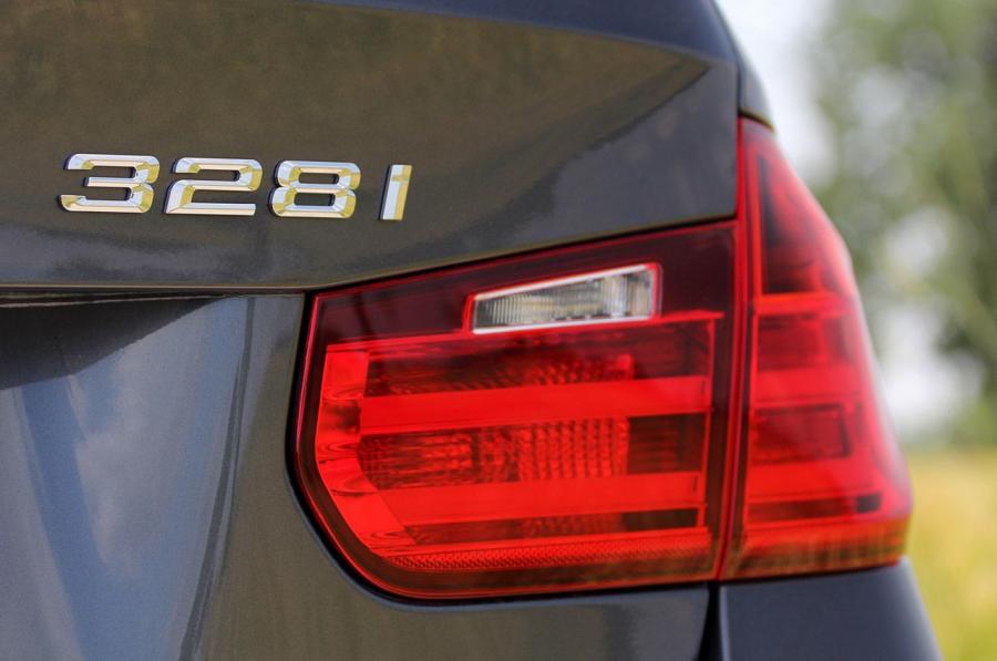  BMW 3-Series Sports Wagon 2014 года  (фото 32 из 48)